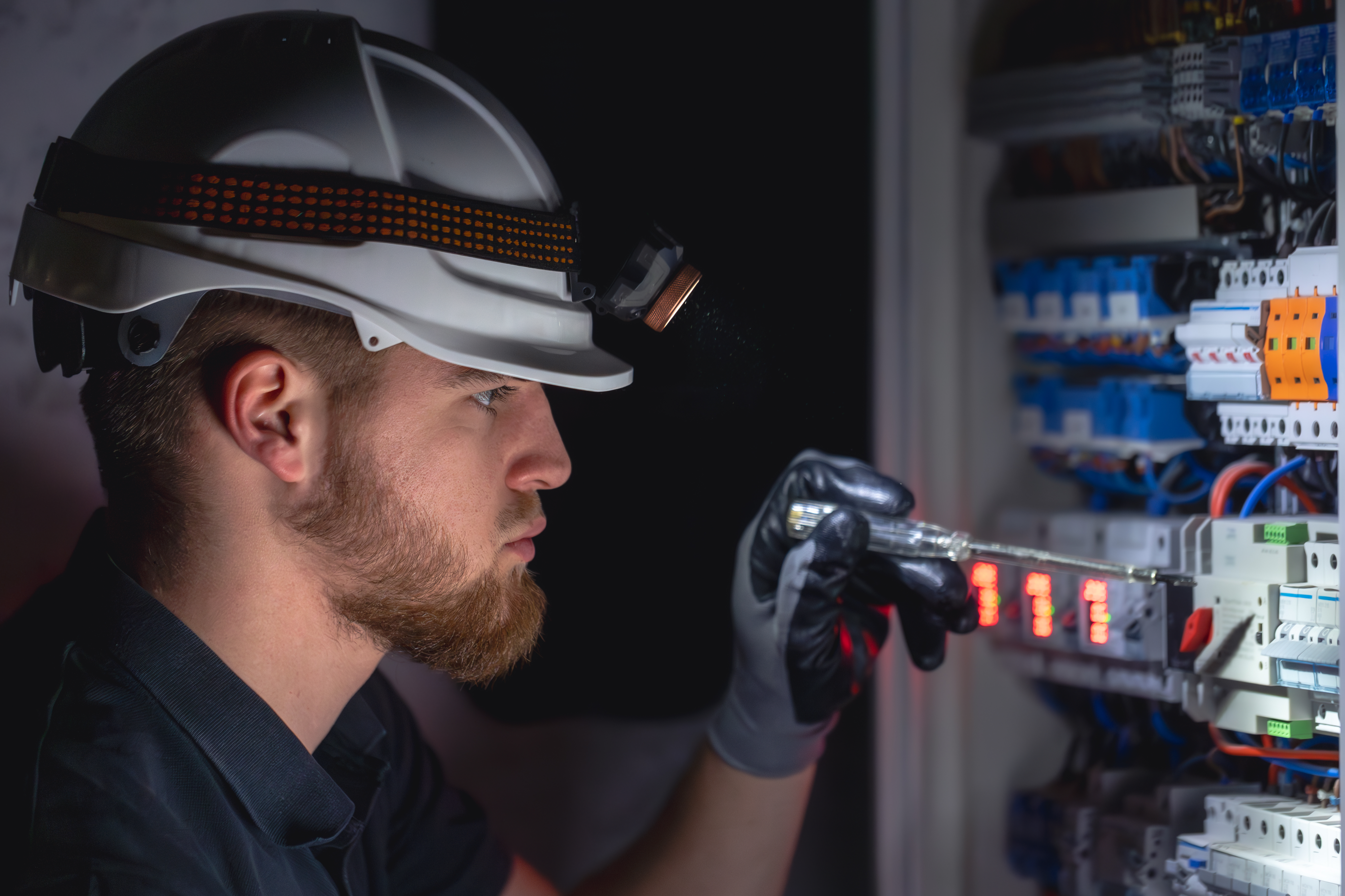 Neden Pens Elektrik? Kayseri'nin Güvenilir ve Profesyonel Elektrik Hizmetleri